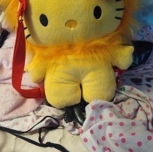 Hello Kitty lion backpack